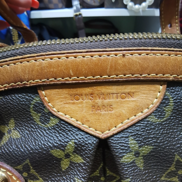 (sold)100% Authentic LV Tivoli Size GM. - Picture 2 of 16